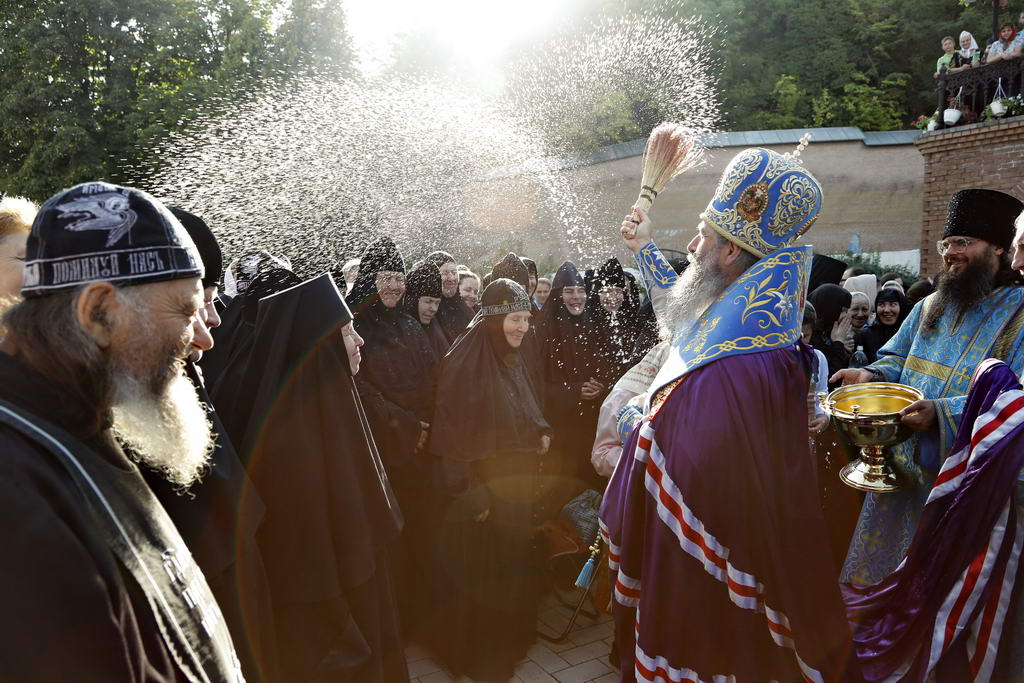 Литургия святогорской лавры