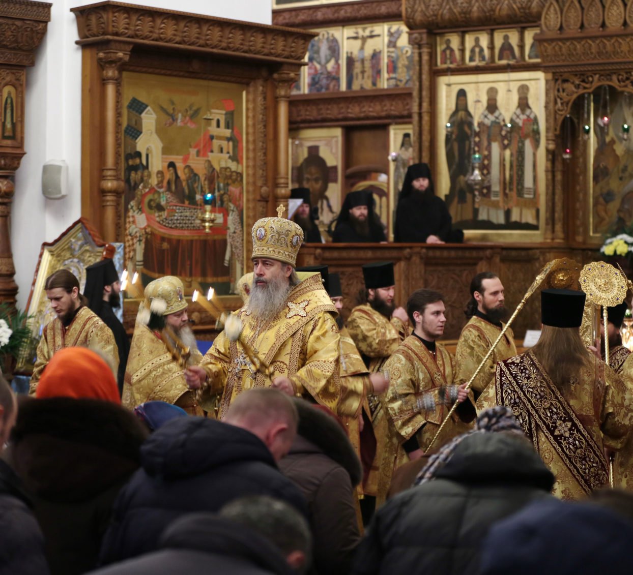 Митрополит Арсений возглавил богослужение в Святогорской Лавре в Неделю 29-ю по Пятидесятнице