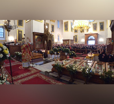 Около 3 тысяч верующих проголосовали в Святогорской Лавре за каноническое Православие в Украине и за единство с Русской Православной Церковью (видео)