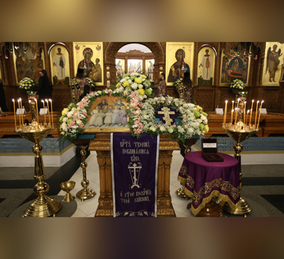 Вынос Креста в Святогорской Лавре (видео)