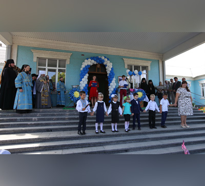 В с. Никольском Славянского р-на состоялось открытие школы Святогорской Лавры (фото)