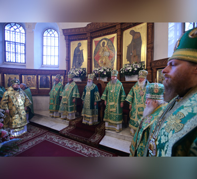 Соборная архиерейская служба в день памяти Собора Святогорских святых (фото, видео)