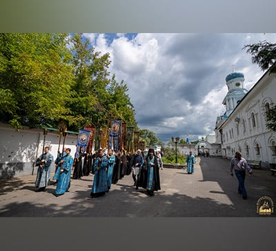 Торжества в честь Пресвятой Богородицы во Святых Горах (фото, видео)