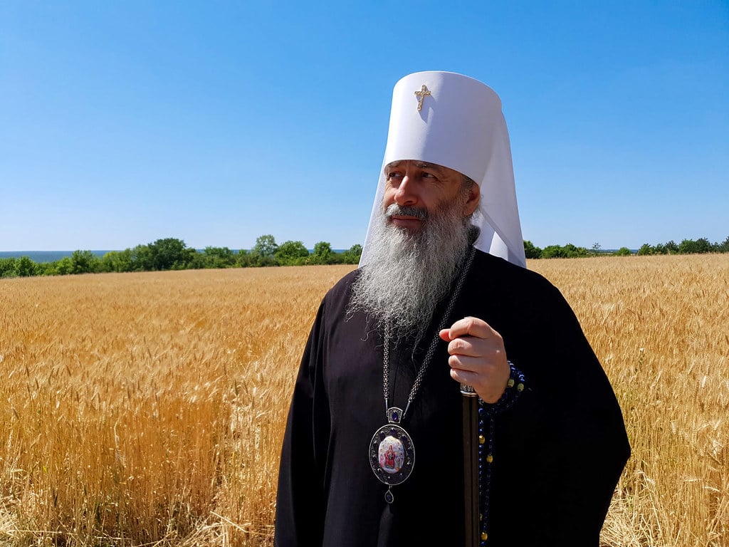 Братія Лаври передала митрополиту Арсенію привітання з Днем народження