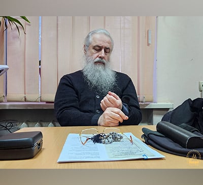 Суд зобов’язав СІЗО провести митрополиту Арсенію медичне обстеження (фото)